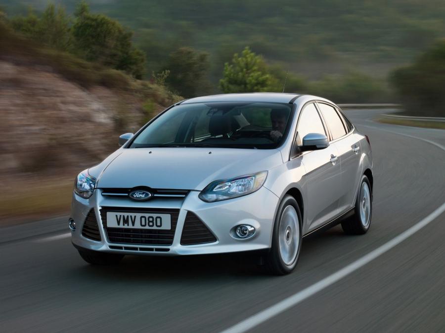Ford Focus Sedan '2012